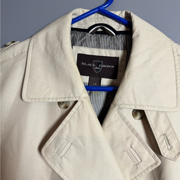 Black Brown 1826 Cream Tan Trench Coat with Belted Waist - Picture 3 of 8